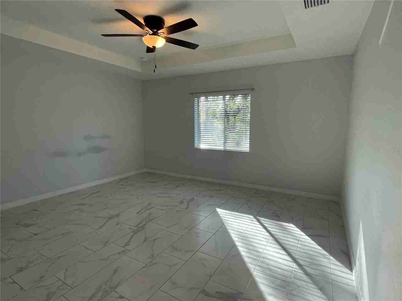 161 Overbrook St - Photo 6 of 18