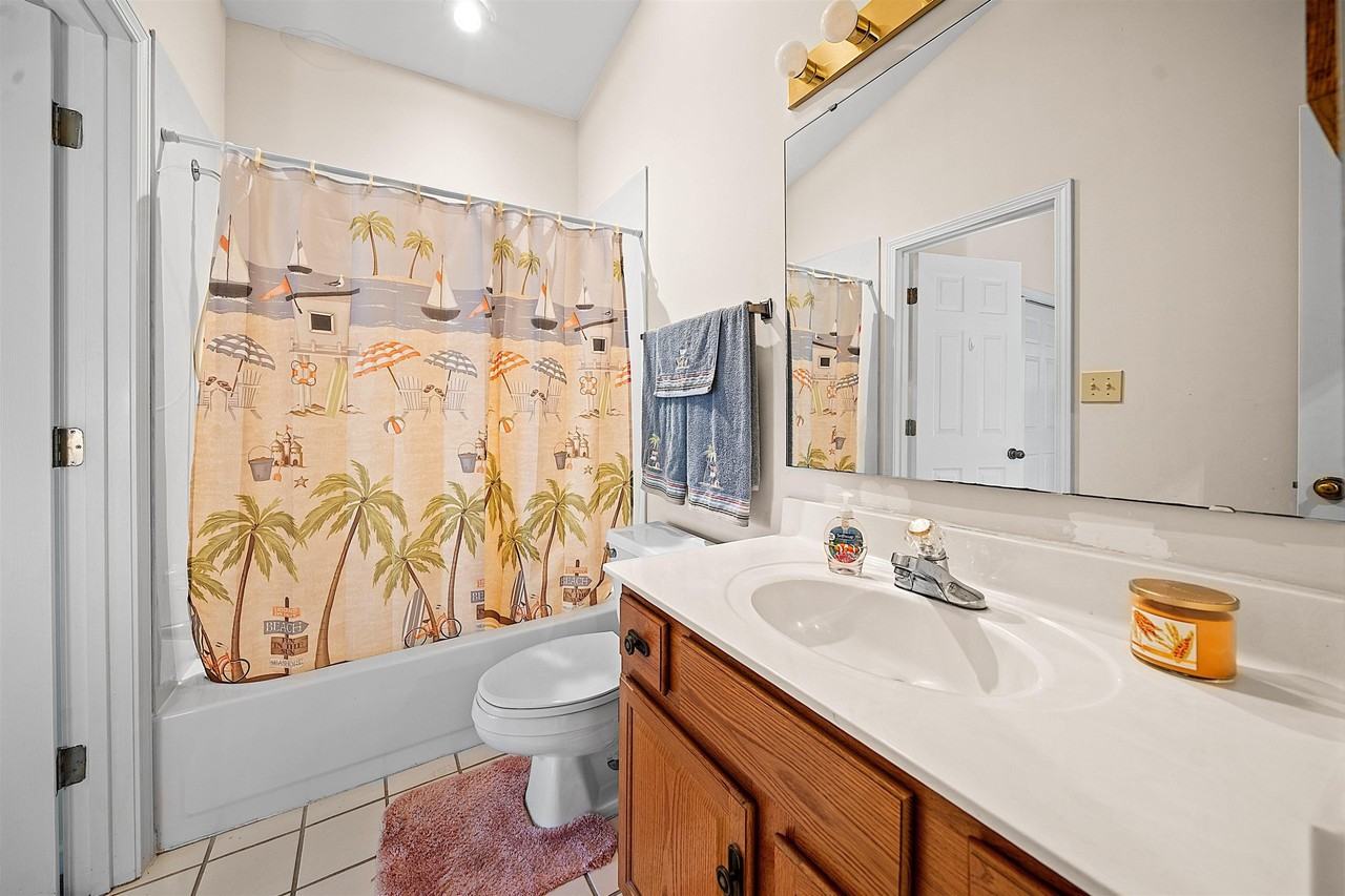 105 Pipers Ln - Photo 6 of 26