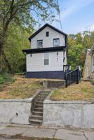 featured image of 1041 Market St