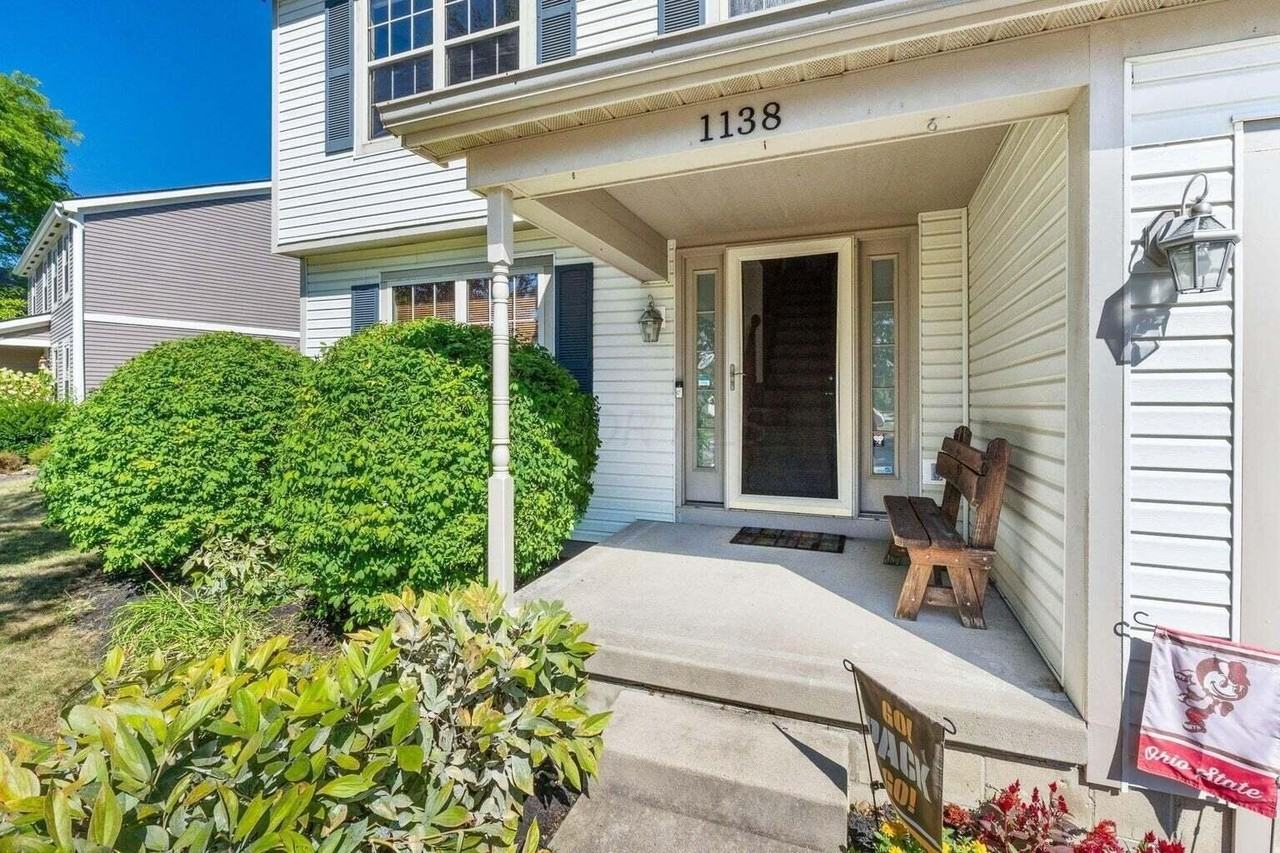 1138 Devlin Ct - Photo 3 of 47