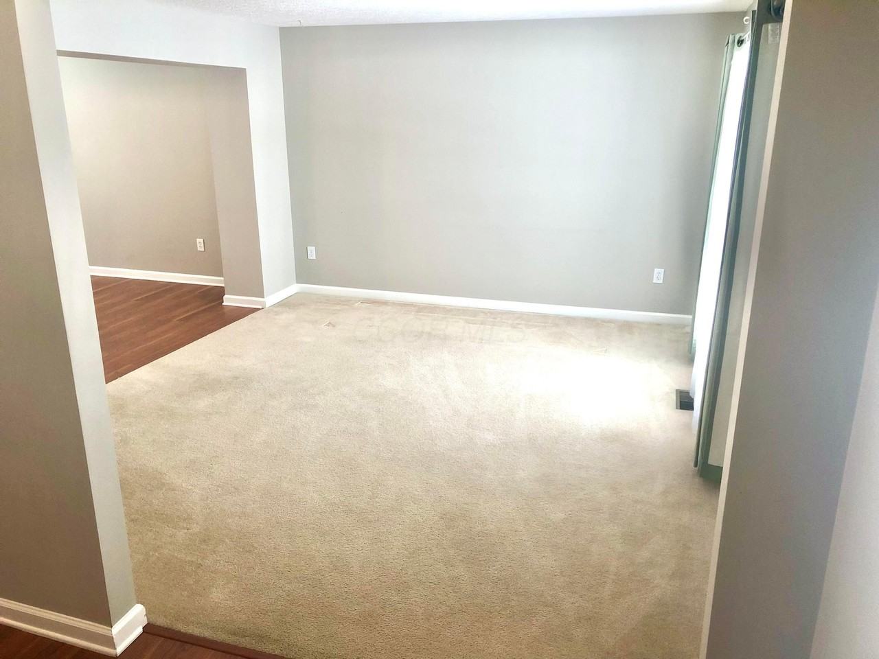 2916 Abbey Knoll Dr - Photo 6 of 48