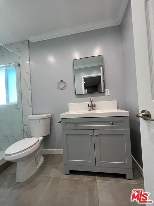 11243 Lull St - Photo 5 of 30