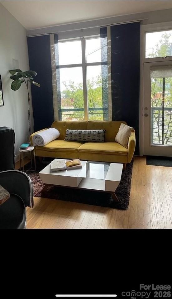 115 E Park Ave Unit 423 #423 - Photo 4 of 15