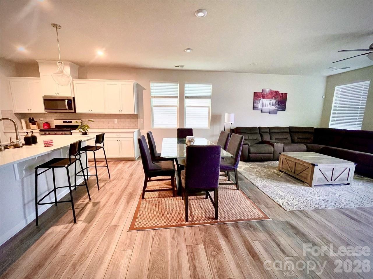 9033 Buckley Ct - Photo 6 of 21