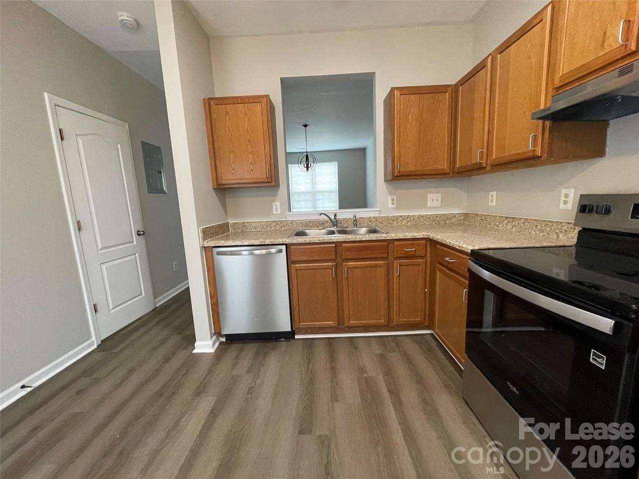 3129 Nevin Place Dr - Photo 6 of 17