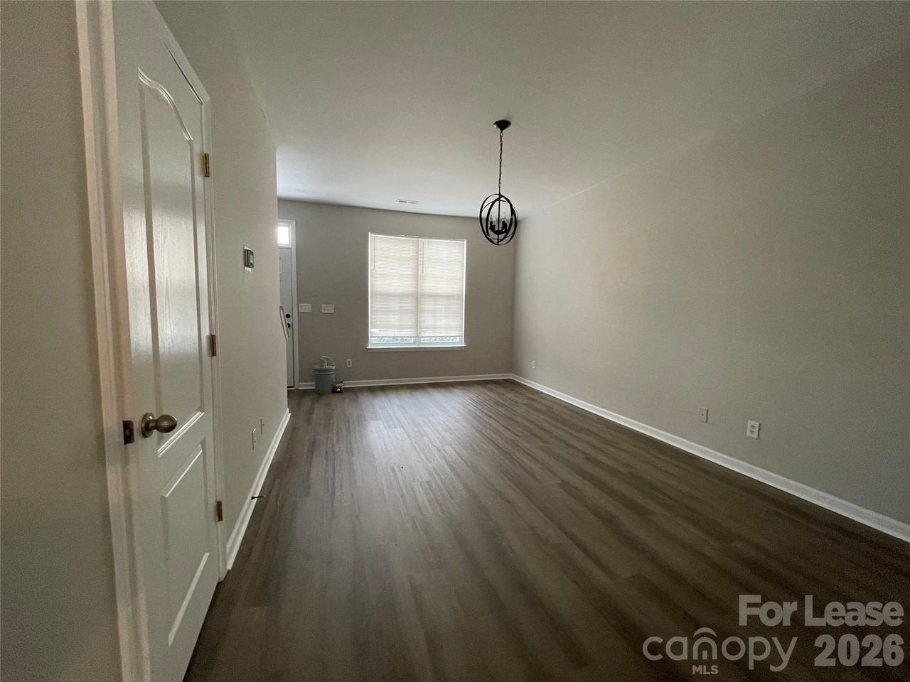 3129 Nevin Place Dr - Photo 7 of 17