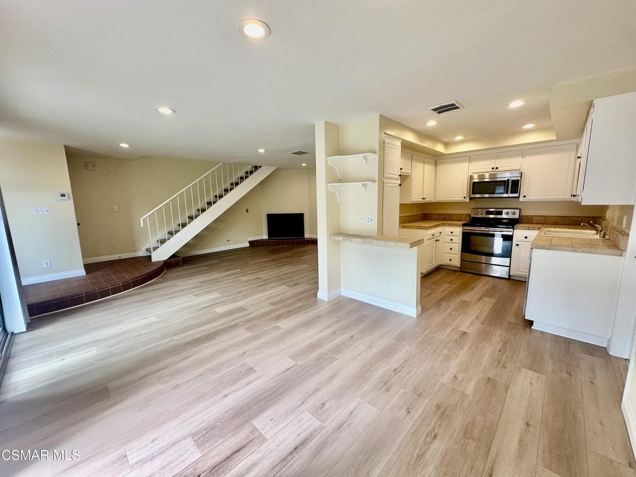 3719 Summershore Ln - Photo 5 of 20