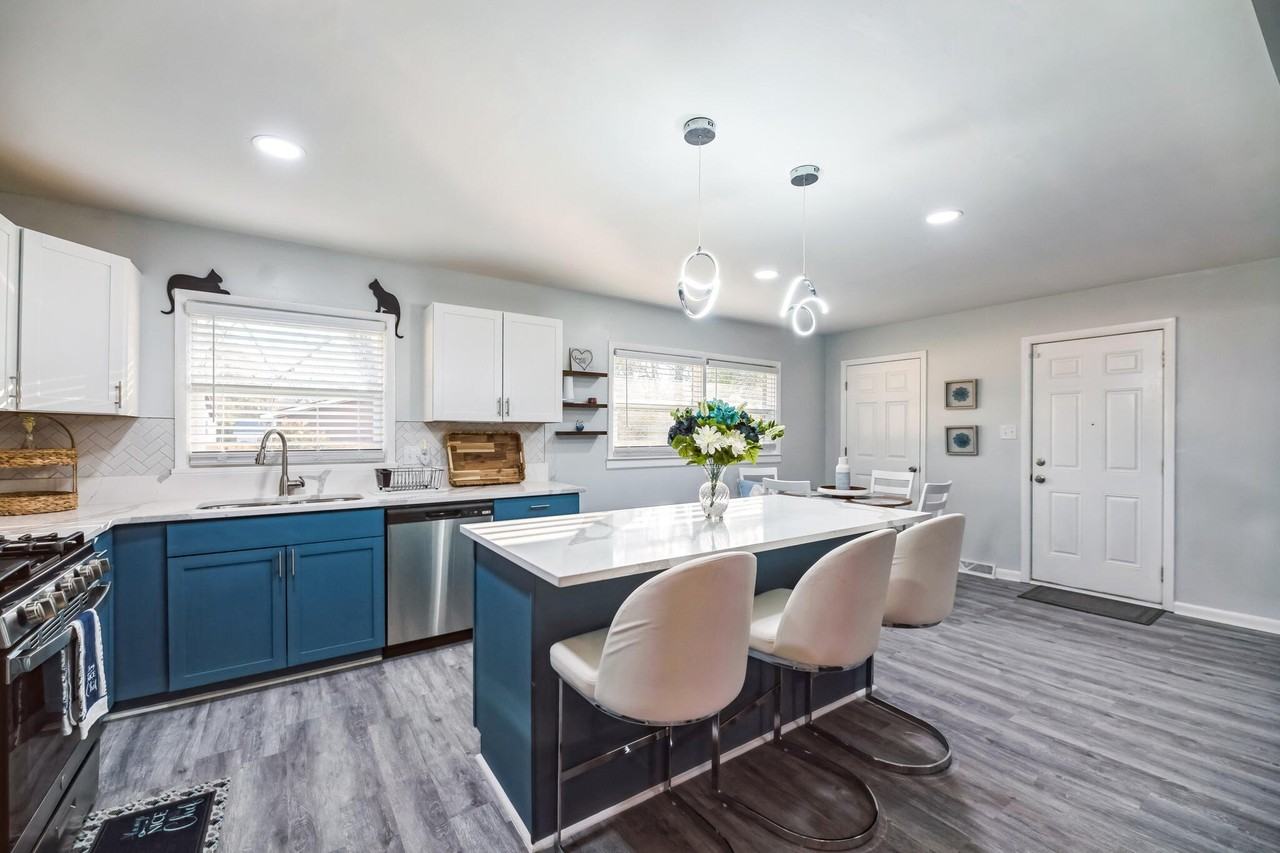 1419 Westmoreland Ave - Photo 4 of 15