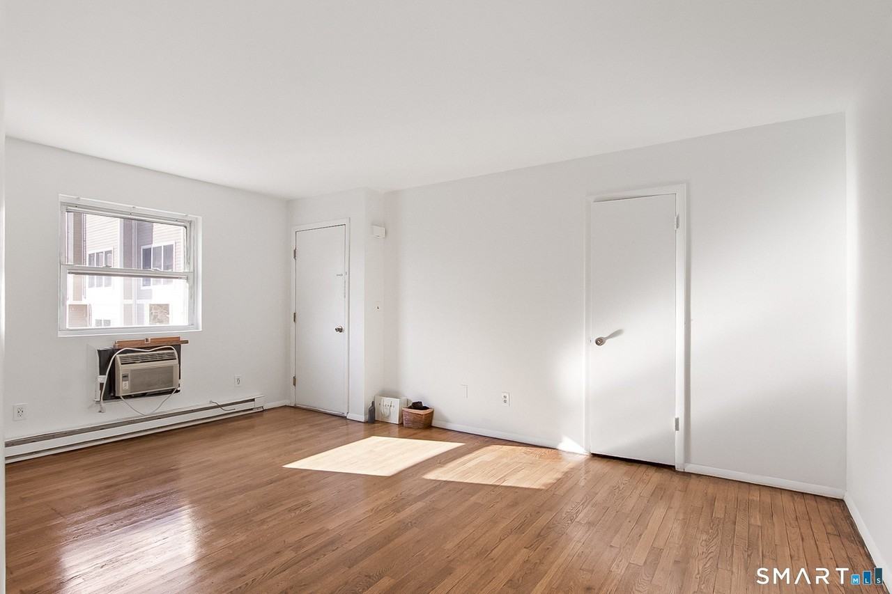 78 Dora St Apt 1a #1A - Photo 7 of 19