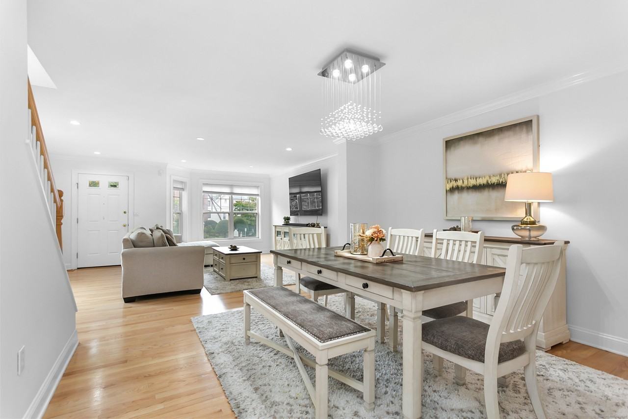 28 Rock Spring Rd Unit B2 #B2 - Photo 3 of 32