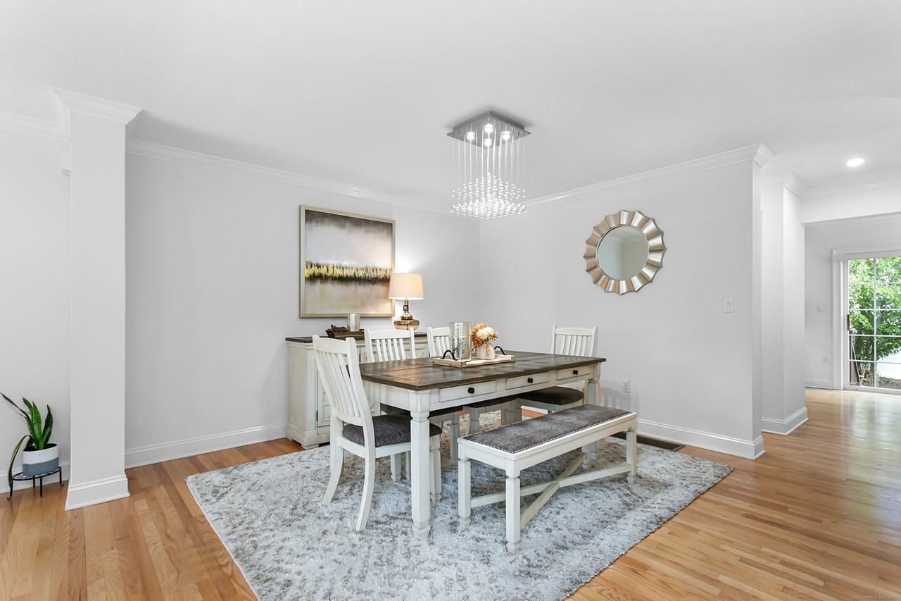 28 Rock Spring Rd Unit B2 #B2 - Photo 7 of 32