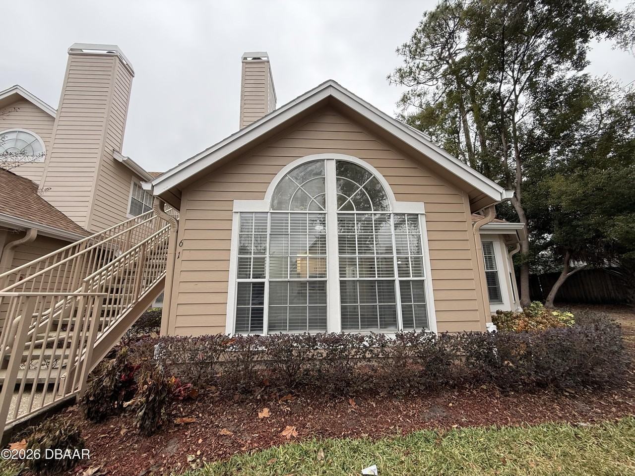 615 Richland Ct Apt 61 #61 - Photo 2 of 18