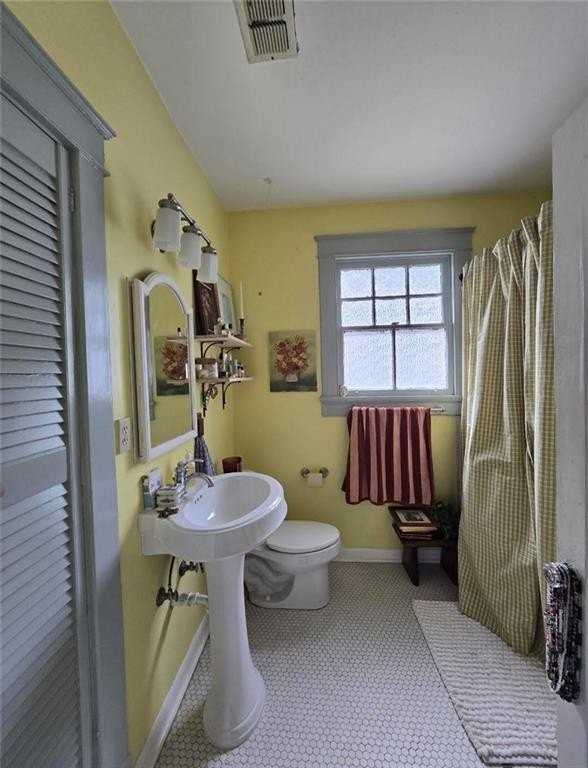 8307 Freret St - Photo 6 of 8