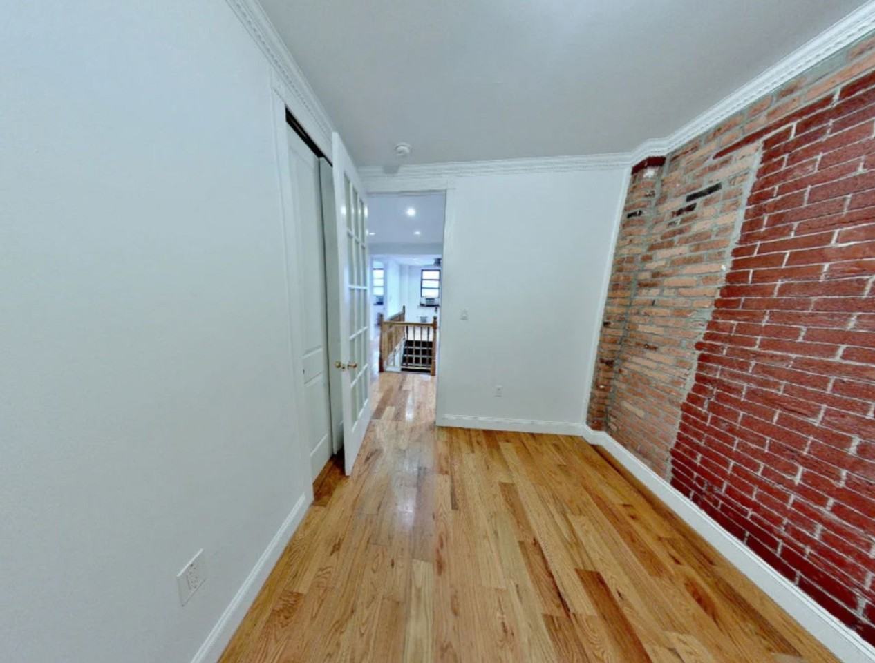 E 100th St - Photo 6 of 8