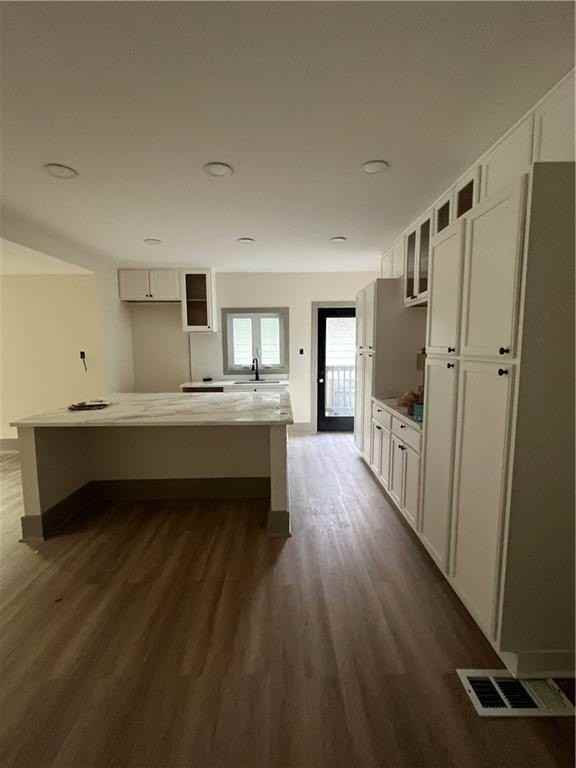 717 Church St Nw - Photo 6 of 12