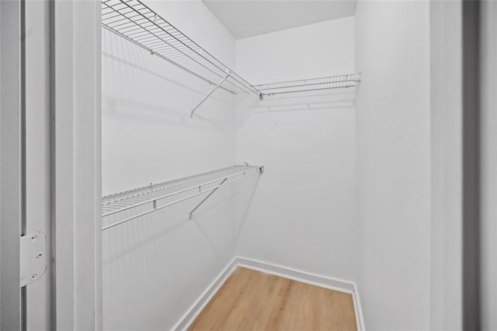 920 Memorial Dr Se Unit 36 #36 - Photo 4 of 32