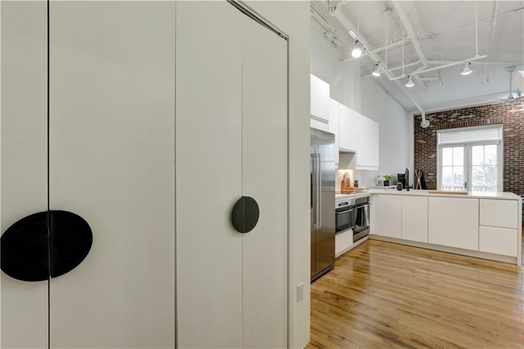 3235 Roswell Rd Ne Unit 703 #703 - Photo 2 of 26