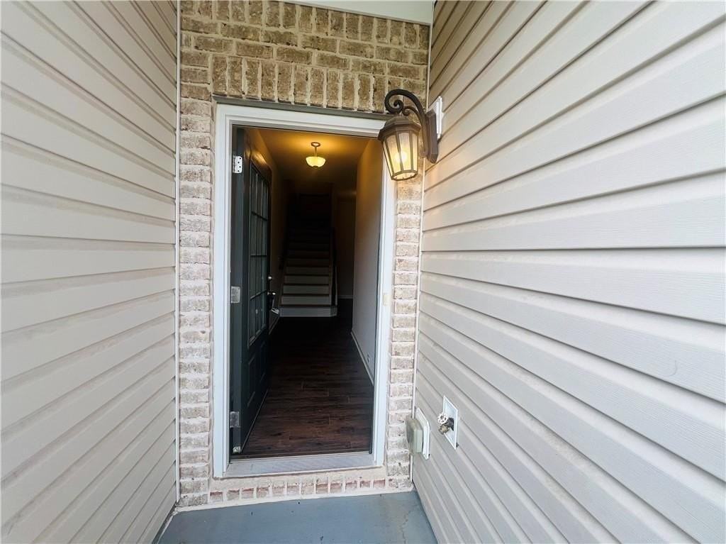 1524 Brookmere Way - Photo 3 of 25