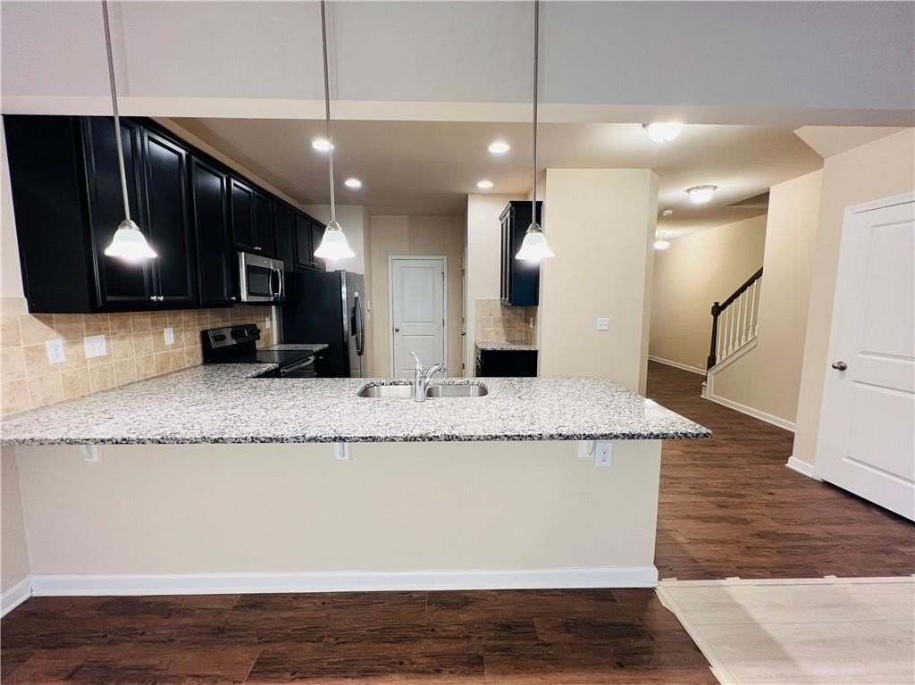 1524 Brookmere Way - Photo 4 of 25