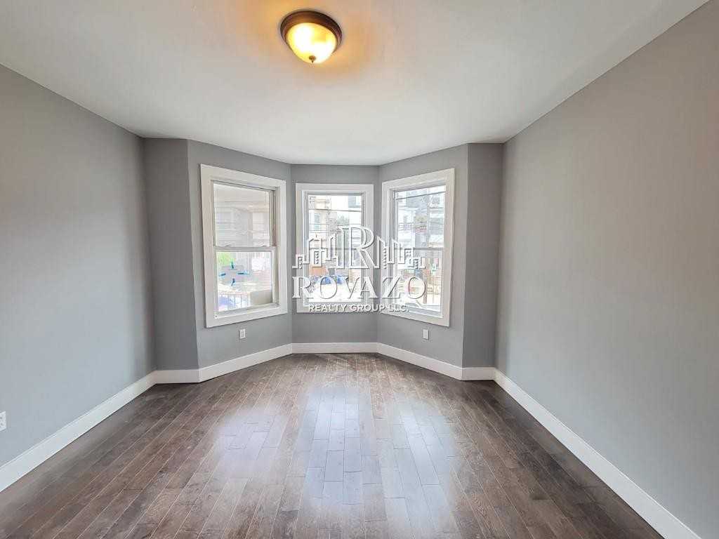 262 Ridge St #1 - Photo 2 of 8