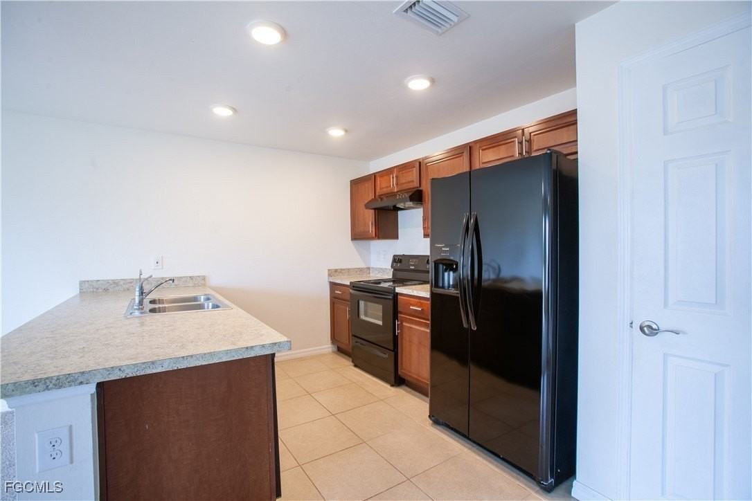 2927 Nw 4th Pl - Photo 3 of 16