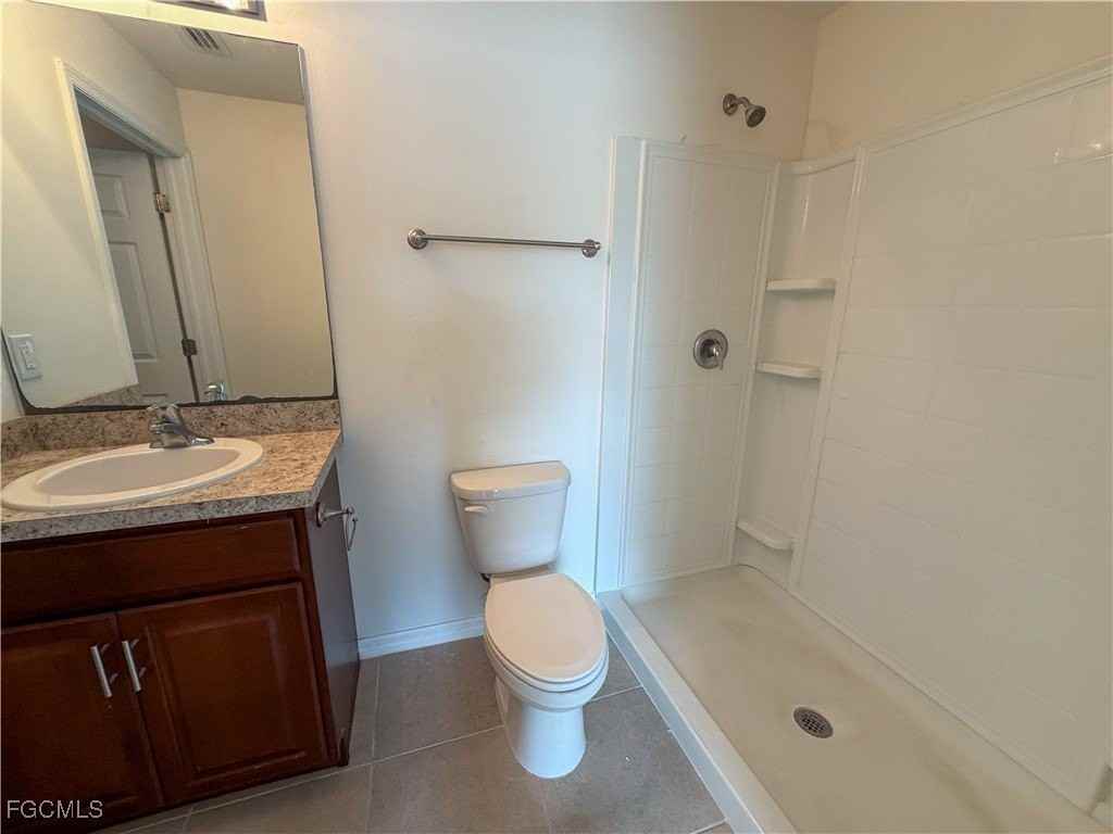 2927 Nw 4th Pl - Photo 5 of 16