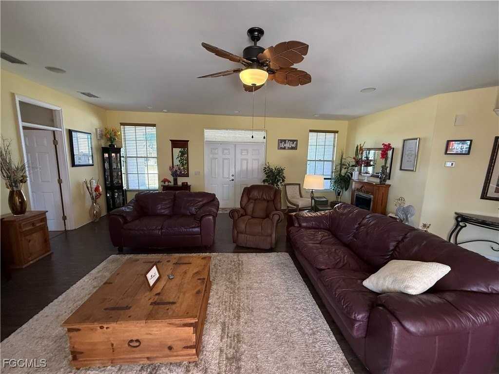 3619 Sw 6th Ave - Photo 4 of 24