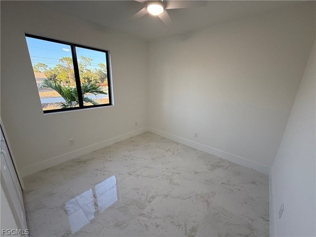 2012 Ne 28th St - Photo 7 of 15