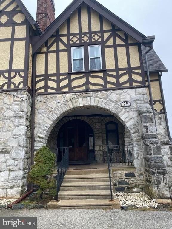 25 Montrose Ave #7 - Photo 2 of 18