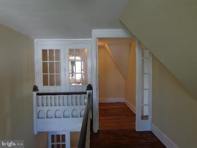 25 Montrose Ave #7 - Photo 3 of 18