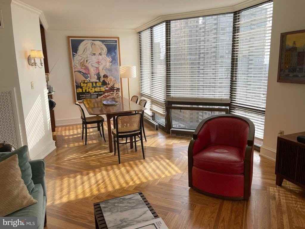 201832 Walnut St #21L - Photo 2 of 46