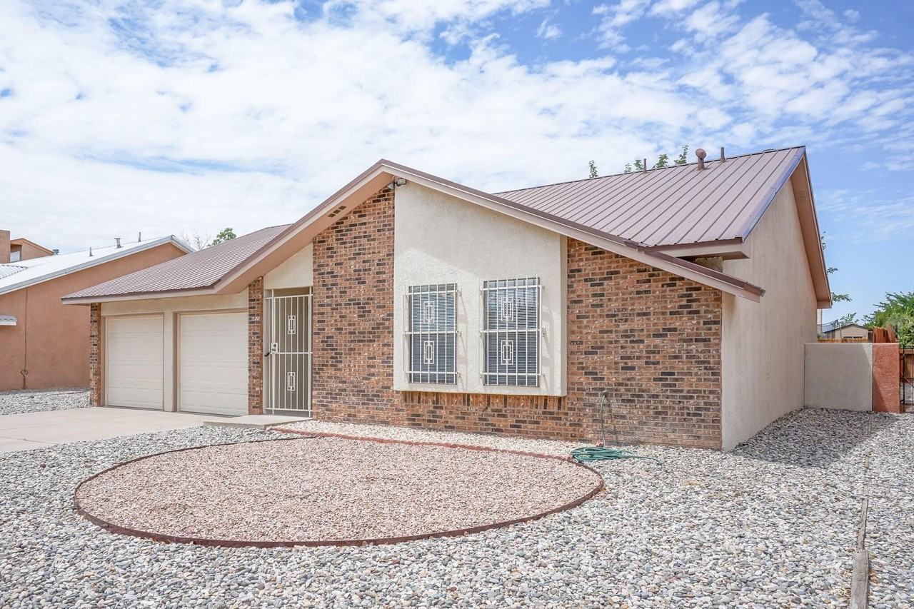 5609 Wingate Ave Nw - Photo 2 of 40