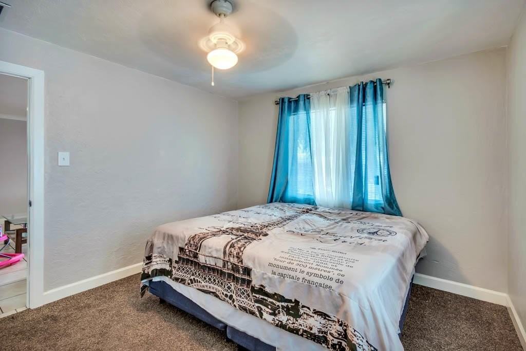 1001 Atwood Dr - Photo 7 of 38