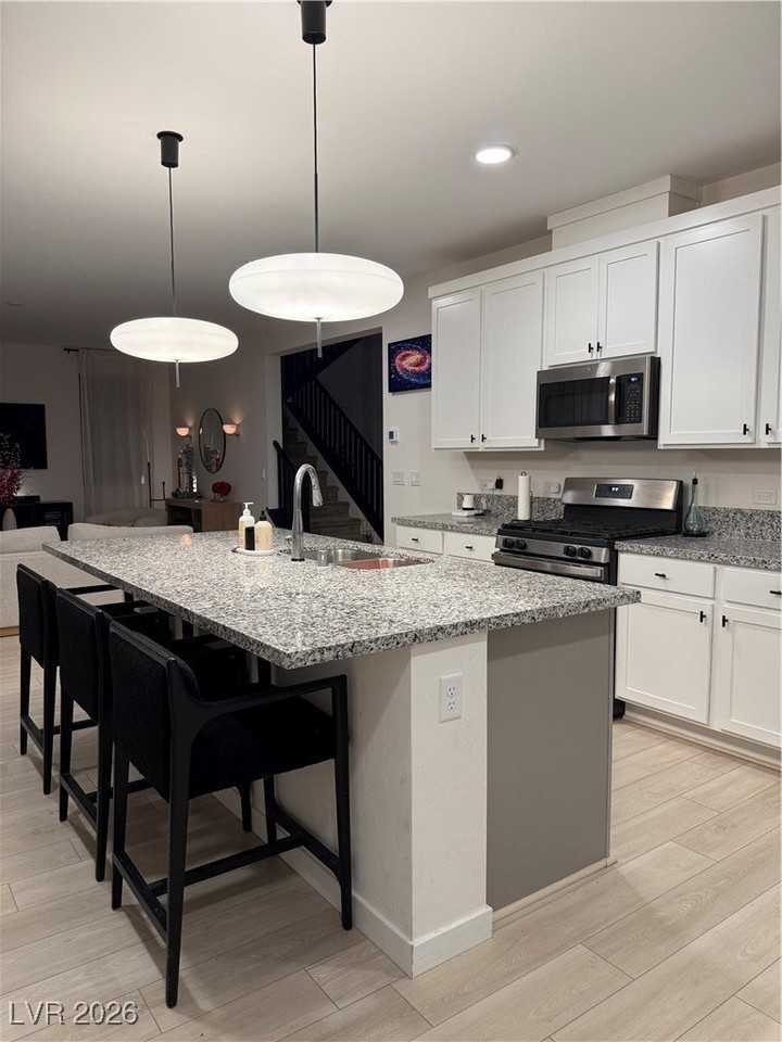 1125 Chestnut Sparrow Ave - Photo 3 of 9