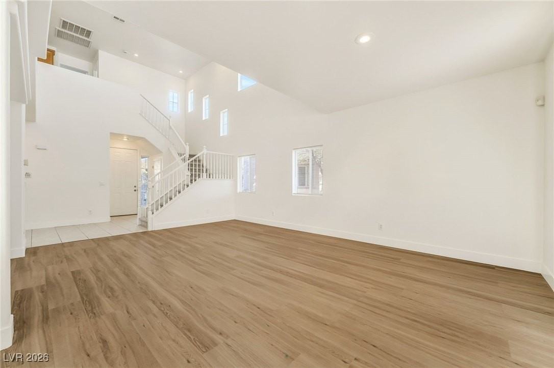 10226 Wolf Pack Ln - Photo 6 of 36