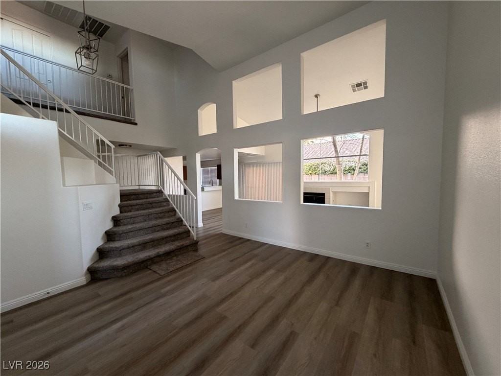 1825 Sierra Oaks Ln - Photo 4 of 20