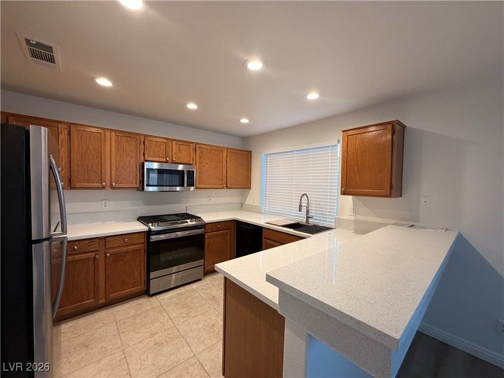 1825 Sierra Oaks Ln - Photo 6 of 20