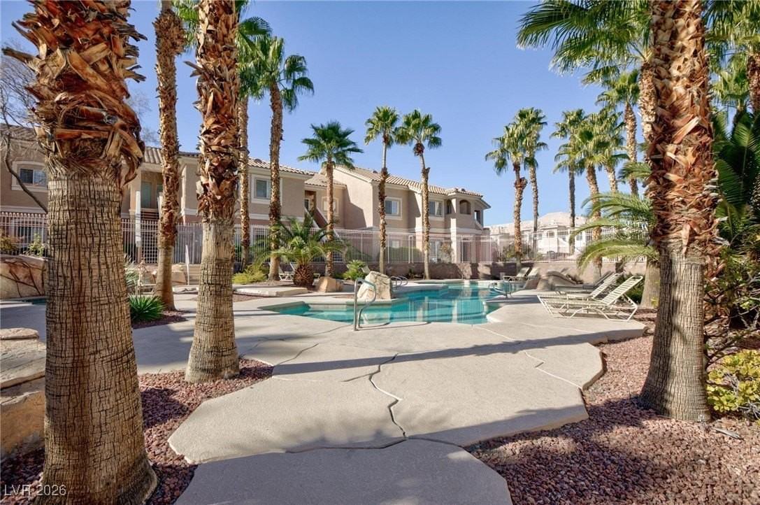 10525 Pine Glen Ave #108 - Photo 3 of 23