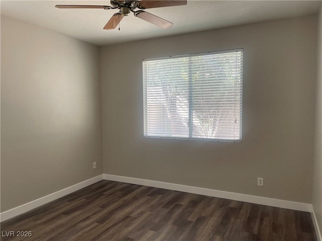 718 Canfield Point Ave - Photo 6 of 11