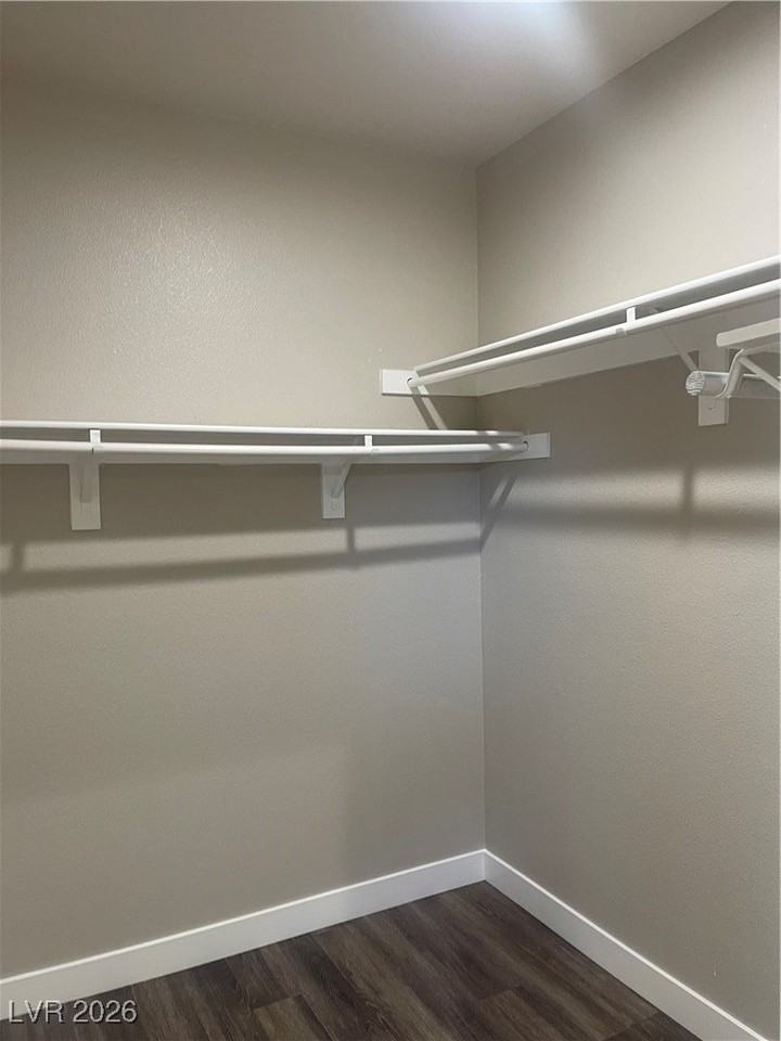 718 Canfield Point Ave - Photo 7 of 11