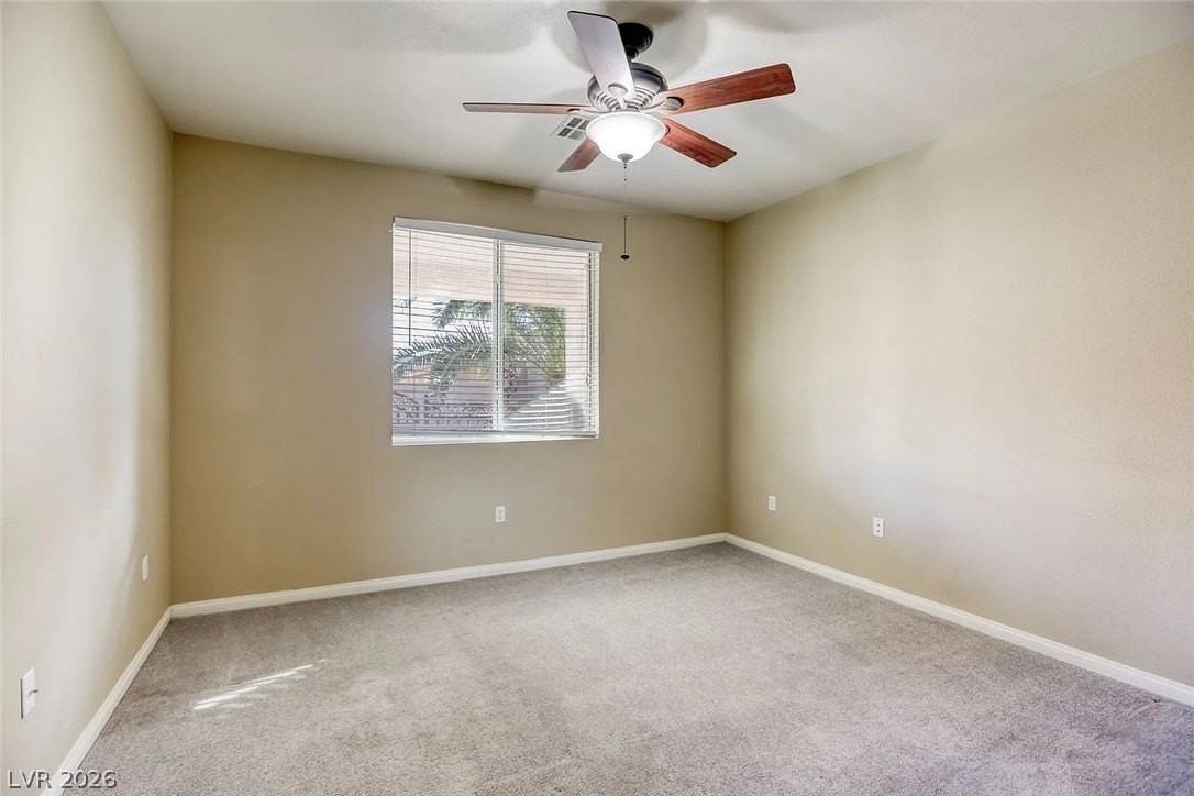 692 Blue Crystal Creek Rd - Photo 4 of 29