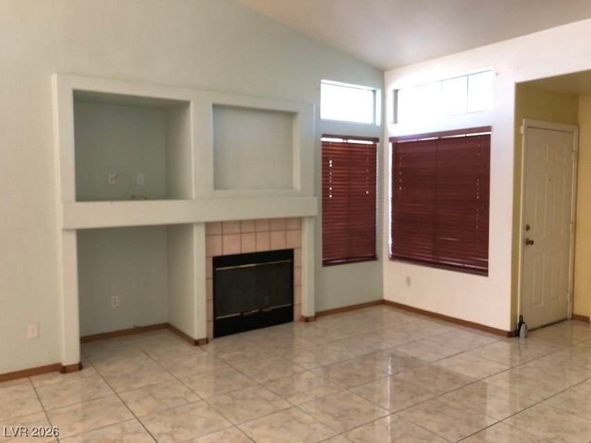 1855 Trigger Way - Photo 2 of 20