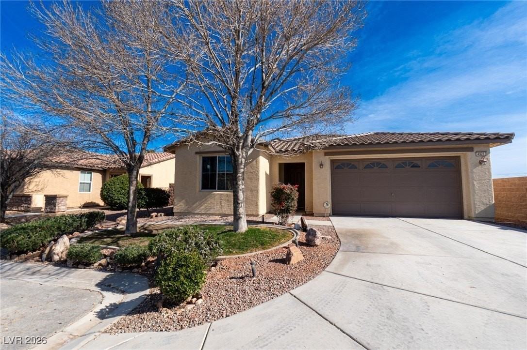 4921 Novelli Pl - Photo 2 of 32