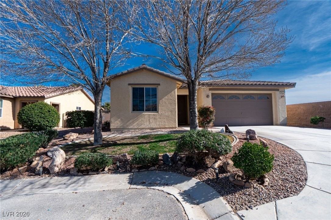 4921 Novelli Pl - Photo 4 of 32