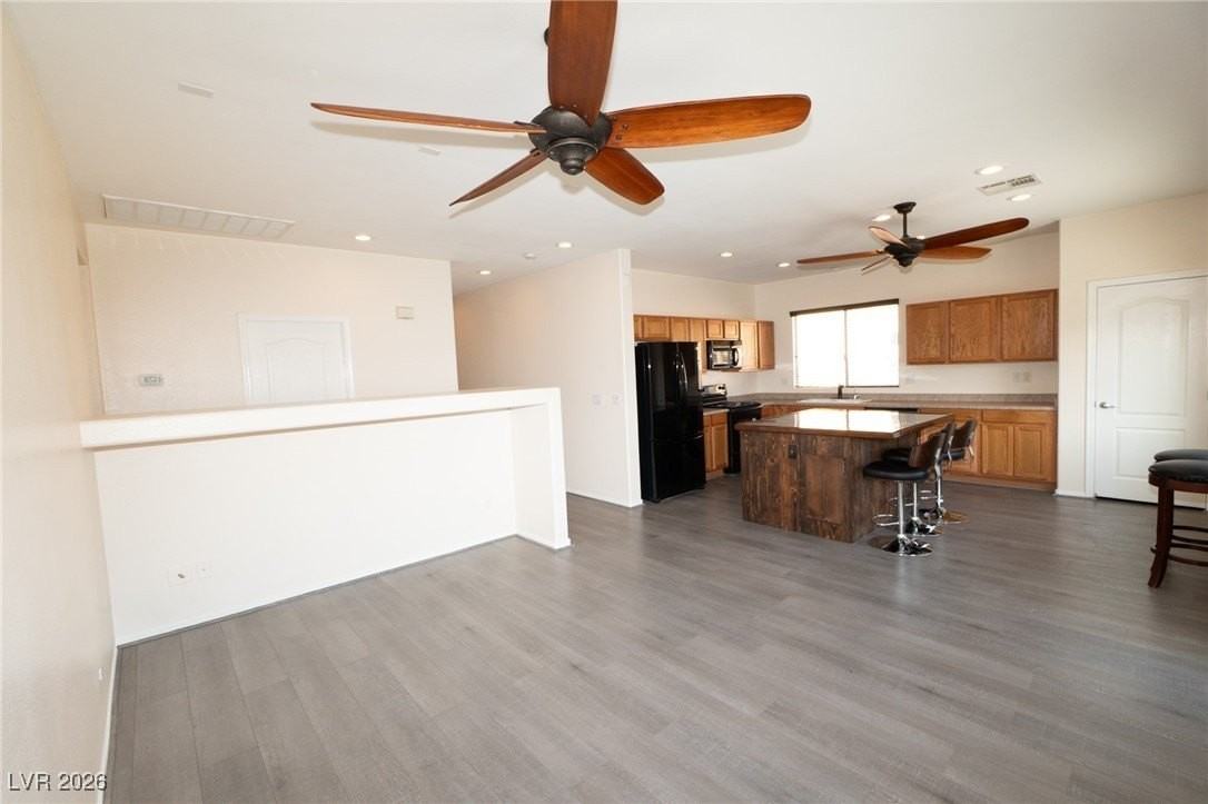 4921 Novelli Pl - Photo 7 of 32