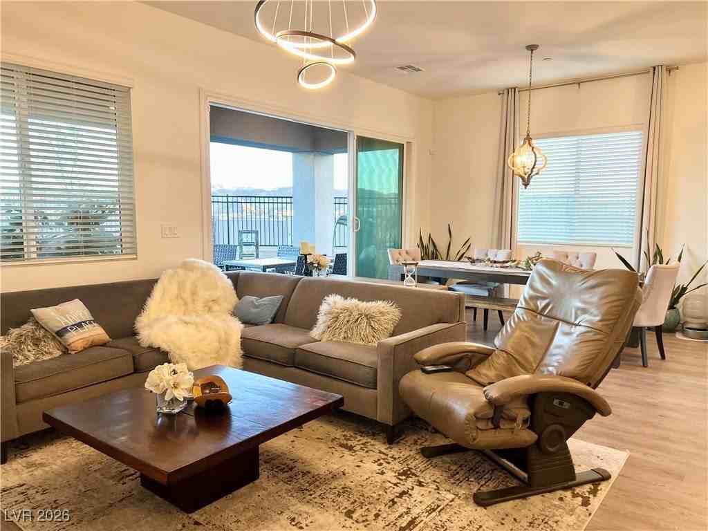 96 Juliette Pointe Ln #A - Photo 3 of 50