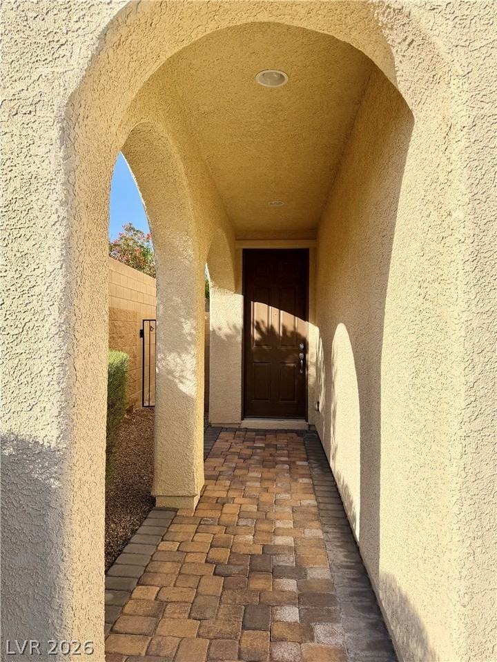 791 White Dogwood Ct - Photo 2 of 43