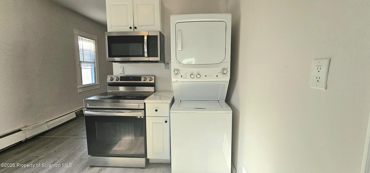 315 Aswell Ct - Photo 3 of 13