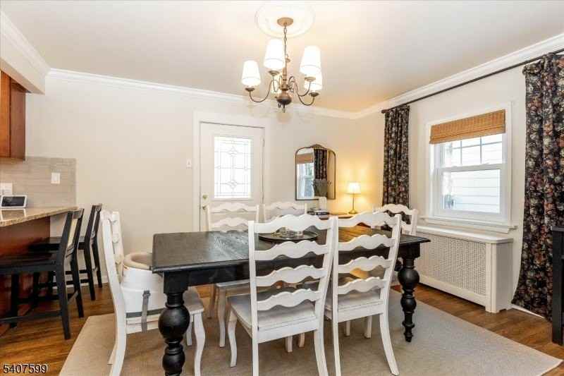 348 Tichenor Ave - Photo 7 of 26