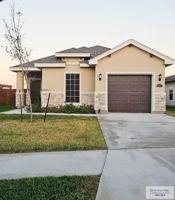 featured image of 2161 Grove Ln